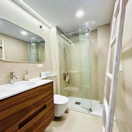 Beachfront In 公寓